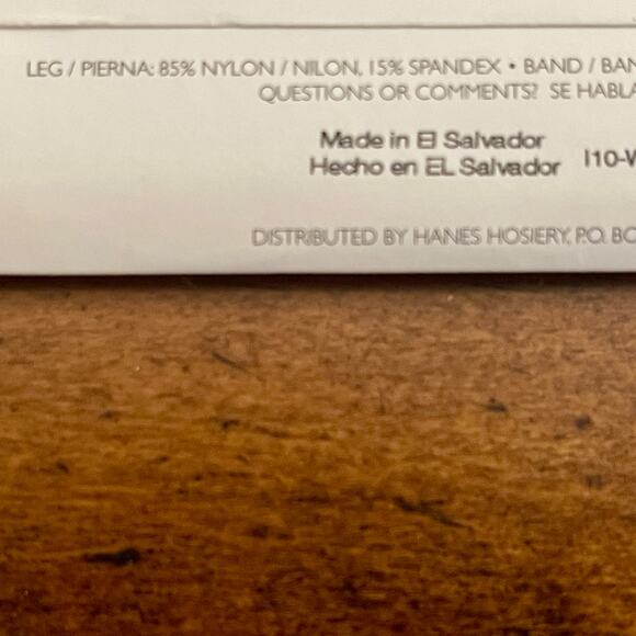 Hanes Silk Reflections Thigh Highs Silky Sheer Size: AB, Color:  Little Color - Picture 12 of 15